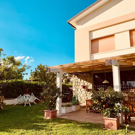 Villa Capuzzi - Garda Case Sirmione