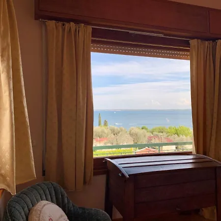 Villa Capuzzi - Garda Case Sirmione